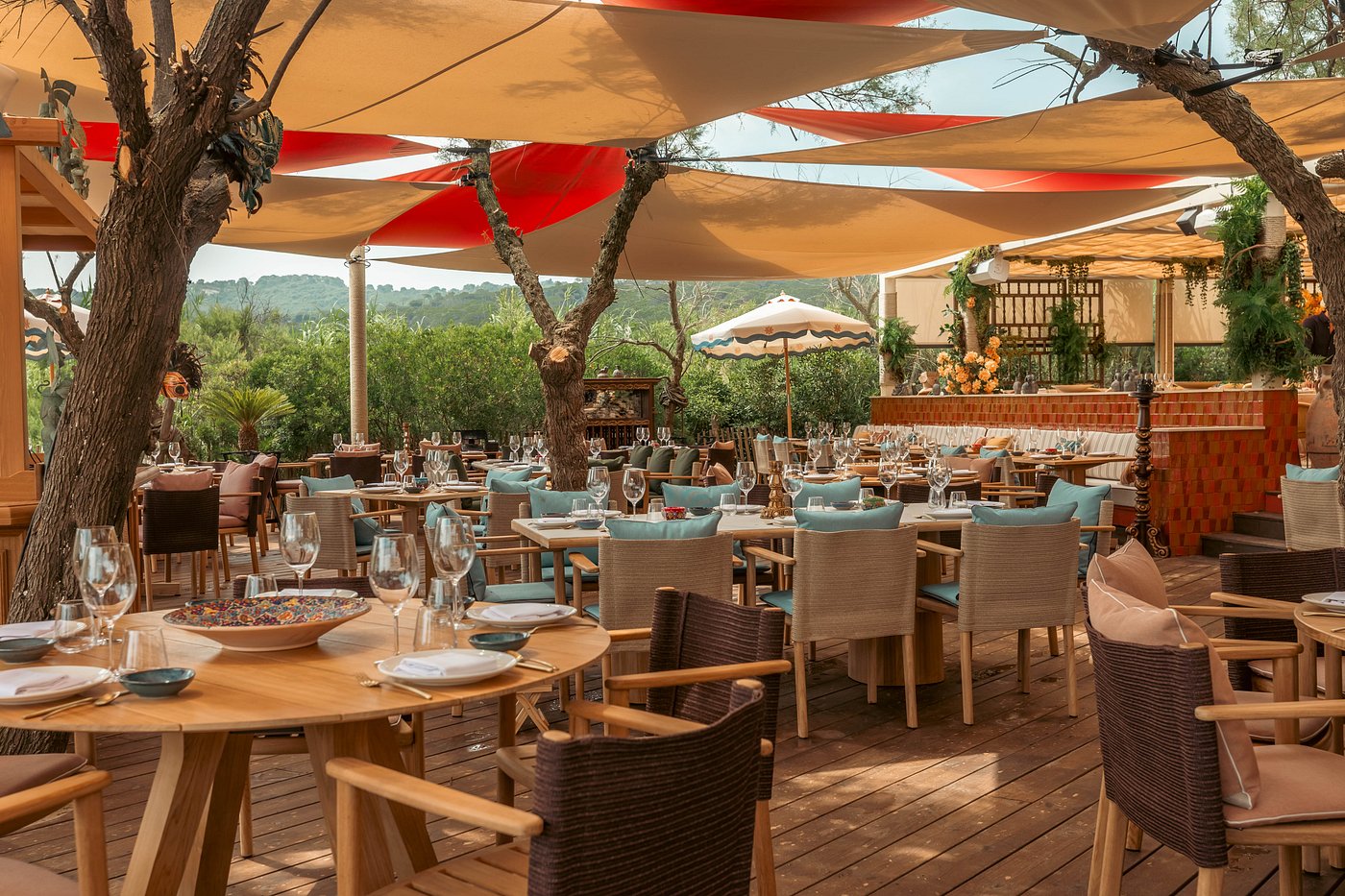 Coya Opens in St. Tropez
